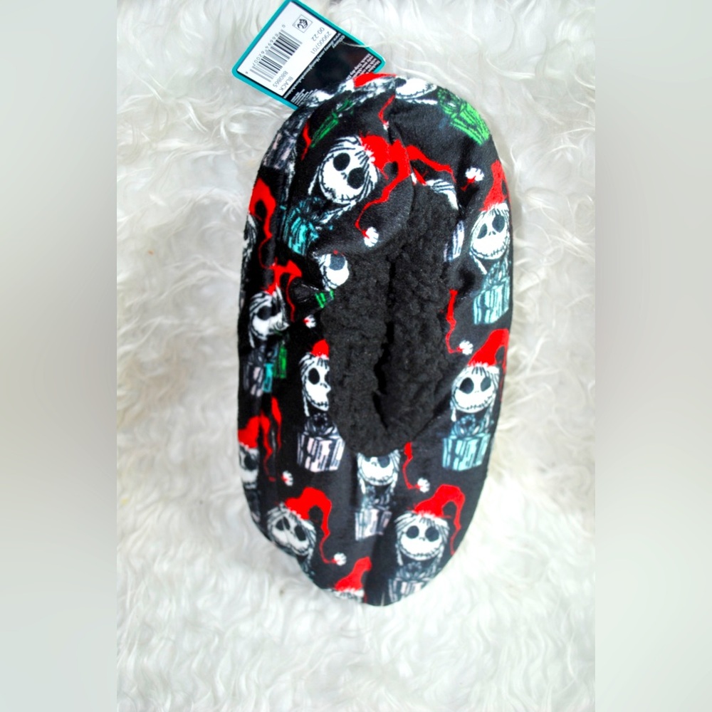 Nightmare Before Christmas Fuzzy Babba Slipper Socks Women’s Size 7-9.5